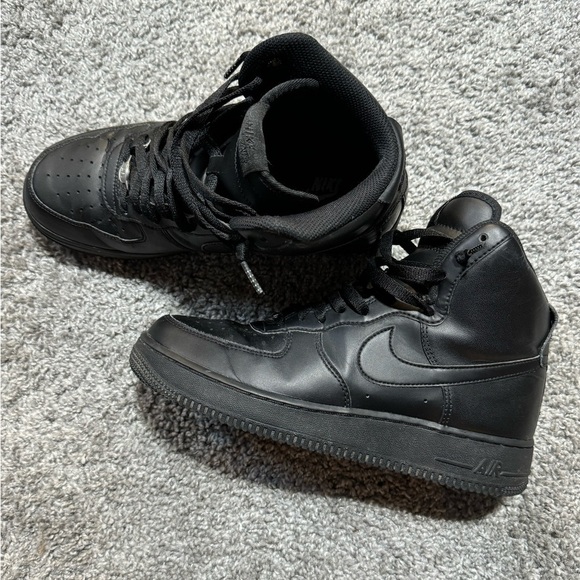Nike Other - Men’s Triple Black Air Force 1 High Tops Size Size 8
